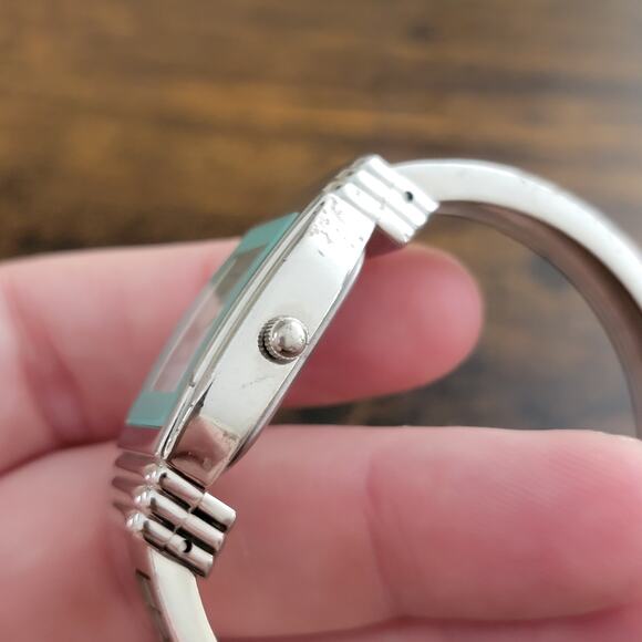 Vintage Watches Vellaccio Green Enamel Dial Quartz Ladies Watch Japan Movt - Picture 6 of 10